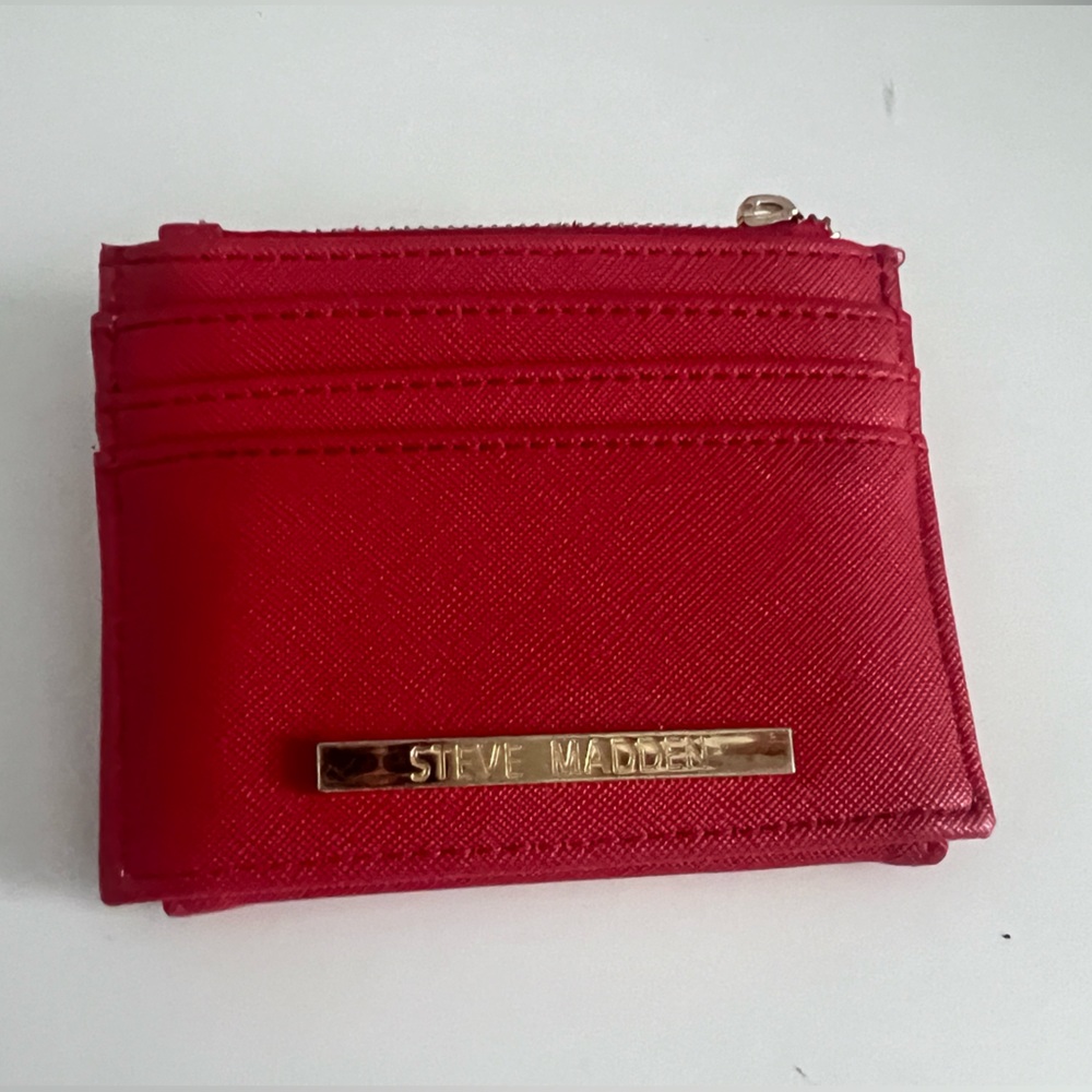 Steve Madden Red Card Wallet